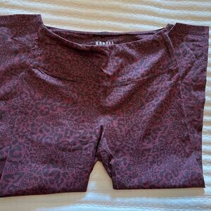 Nobull crop leggings